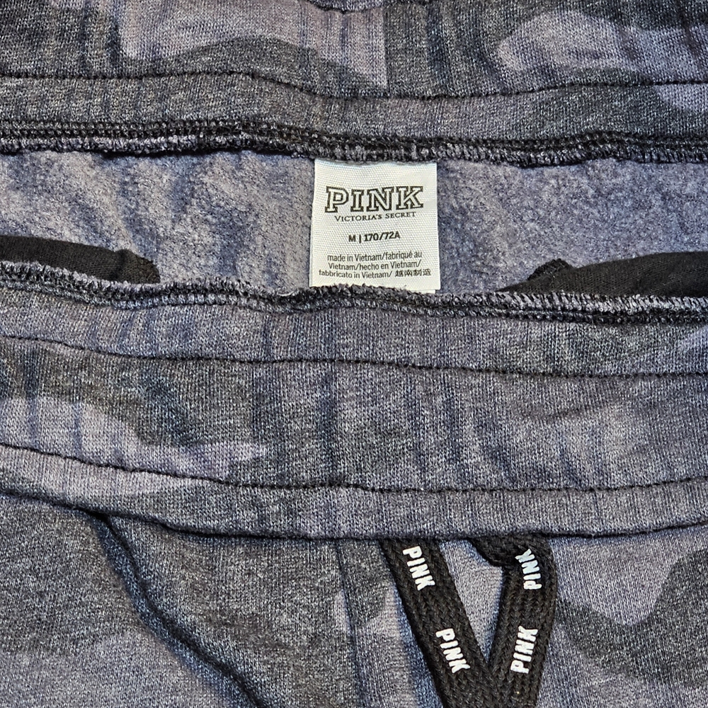 PINK Victoria's Secret Gray Camo Joggers Medium - Picture 8 of 8